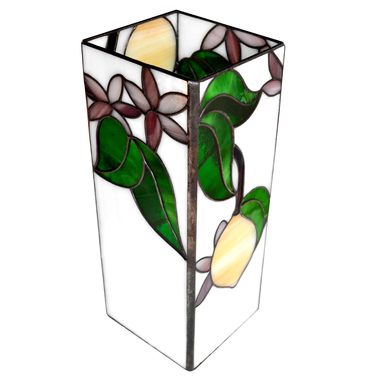 Un jarrón de vidrio soplado con formas curvilíneas y delicados detalles en relieve, irradiando una sensación de elegancia y sofisticación que realza cualquier arreglo floral que contenga.